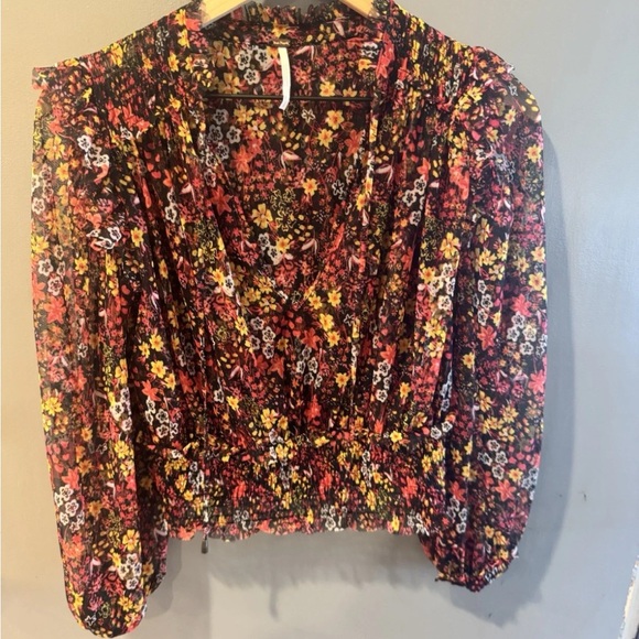 Free People Twyla Blouse Top Smocked Floral Black Mesh Women’s Size S - Picture 2 of 3